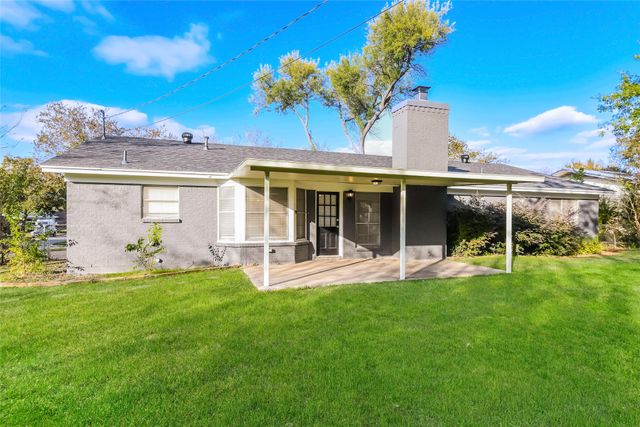 2125 Rockmoor Drive, Edgecliff Village, TX 76134