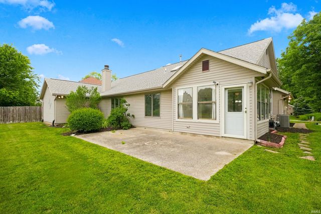 8711 Sandpiper Court, Fort Wayne, IN 46804