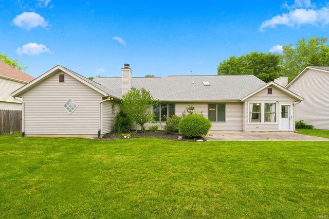 8711 Sandpiper Court, Fort Wayne, IN 46804