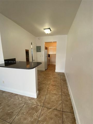 305 69th St 202, Miami Beach, FL 33141