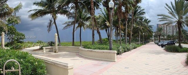 305 69th St 202, Miami Beach, FL 33141