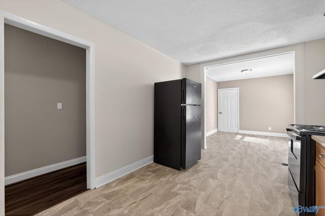 3802 NW Lakeview Drive NW, Huntsville, AL 35810