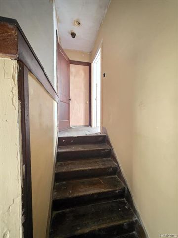 2575 Ashland Street, Detroit, MI 48215