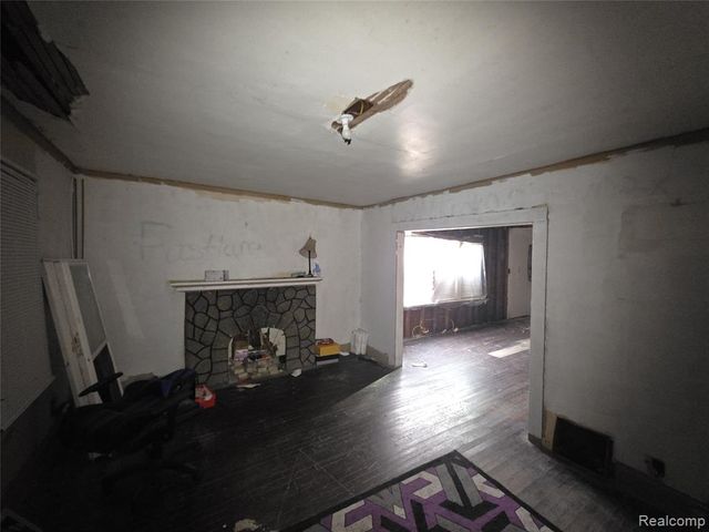 2575 Ashland Street, Detroit, MI 48215