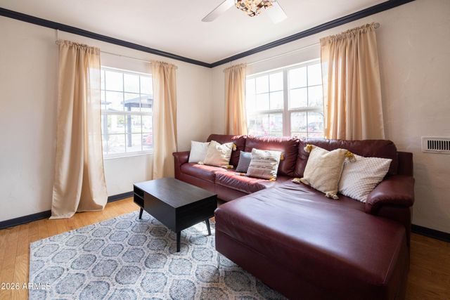 1222 E ALMERIA Road, Phoenix, AZ 85006