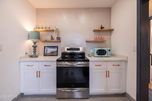 1222 E ALMERIA Road, Phoenix, AZ 85006