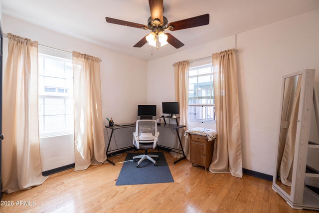 1222 E ALMERIA Road, Phoenix, AZ 85006