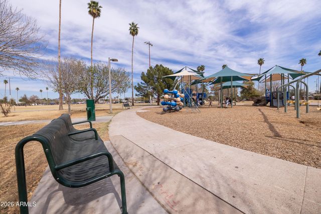 1222 E ALMERIA Road, Phoenix, AZ 85006