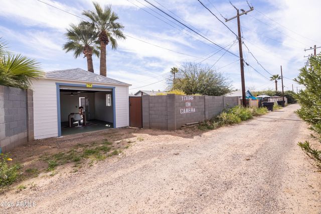 1222 E ALMERIA Road, Phoenix, AZ 85006