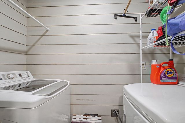 629 Rockwood Dr, Hermitage, TN 37076