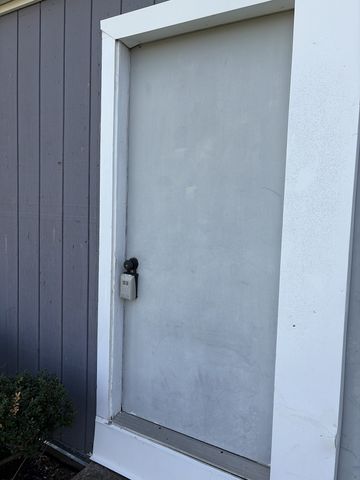 629 Rockwood Dr, Hermitage, TN 37076