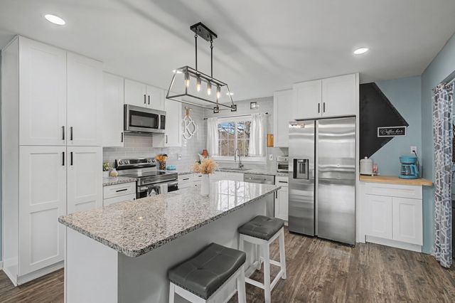 629 Rockwood Dr, Hermitage, TN 37076