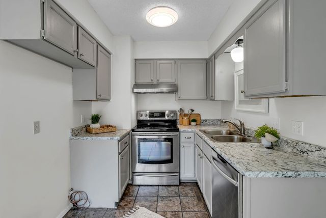 9005 W Westlawn St Unit #3, Wichita, KS 67212