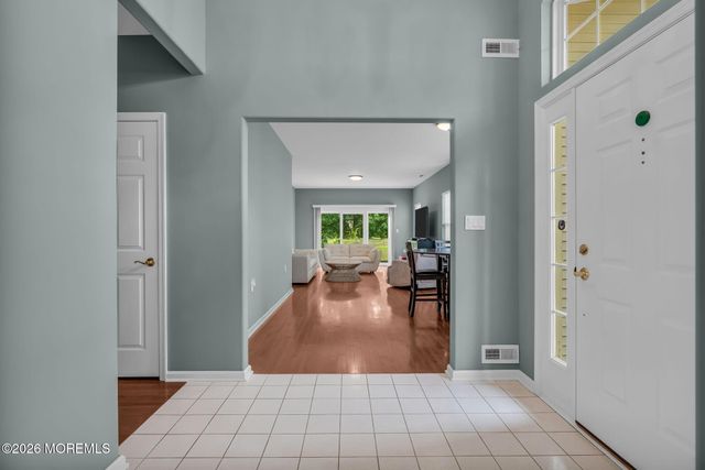 31 Provence Drive, Manchester, NJ 08759