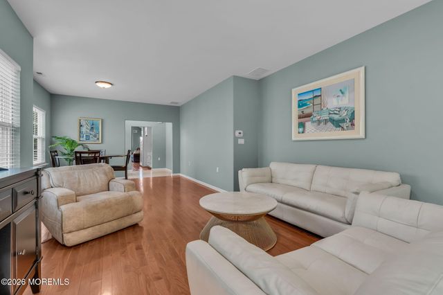 31 Provence Drive, Manchester, NJ 08759