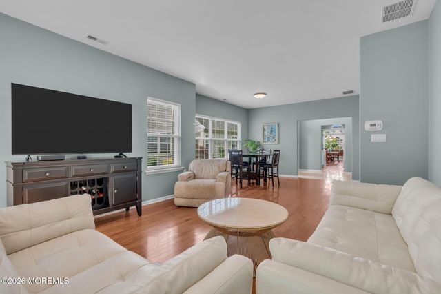 31 Provence Drive, Manchester, NJ 08759