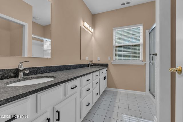 31 Provence Drive, Manchester, NJ 08759
