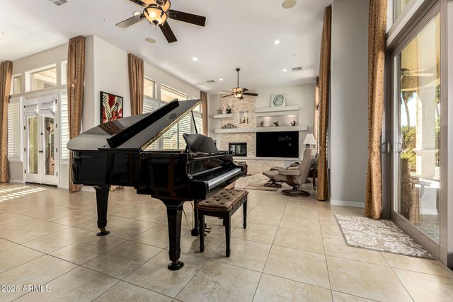 27200 N 130TH Drive, Peoria, AZ 85383