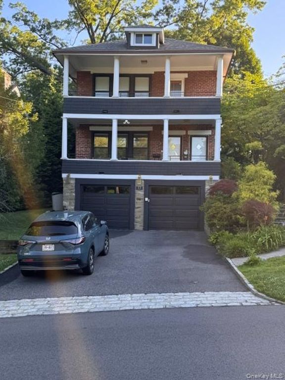 17 Grand Boulevard 1, Scarsdale, NY 10583