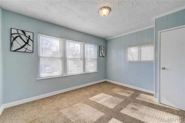 8257 Brenner Avenue, St Louis, MO 63114