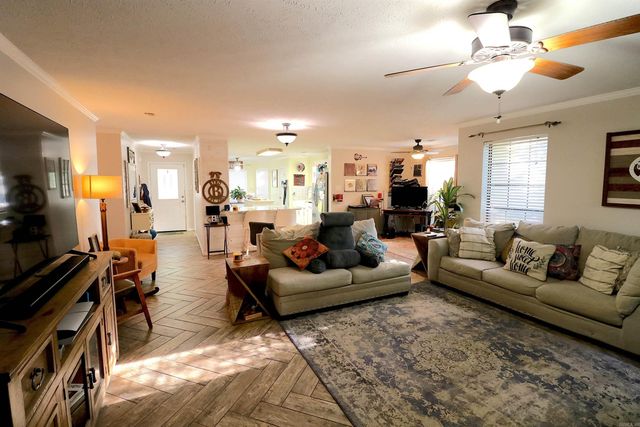 34 Ridge Rd, Cabot, AR 72023