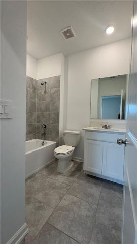 3255 LAURENT LOOP, Davenport, FL 33837