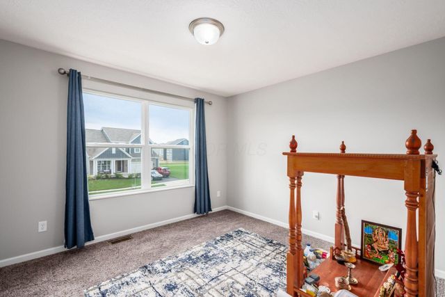 156 Silver Pine Lane, Lewis Center, OH 43035