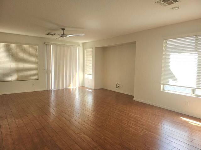 3317 W Thoreau Lane, Anthem, AZ 85086
