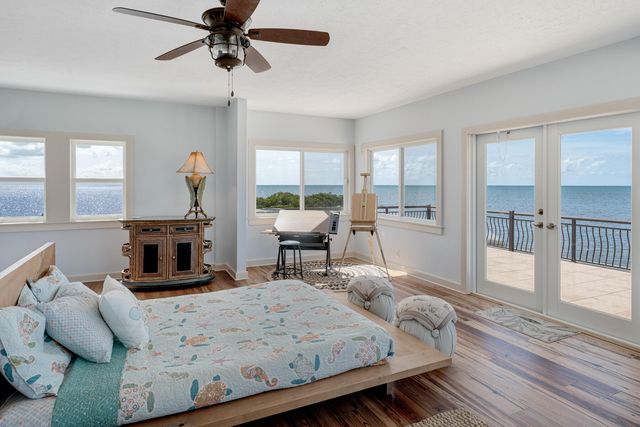 120 Toner Lane, Plantation Key, FL 33036