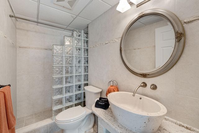 120 Toner Lane, Plantation Key, FL 33036