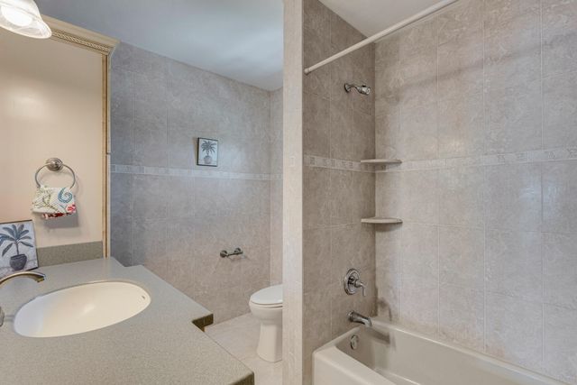 120 Toner Lane, Plantation Key, FL 33036