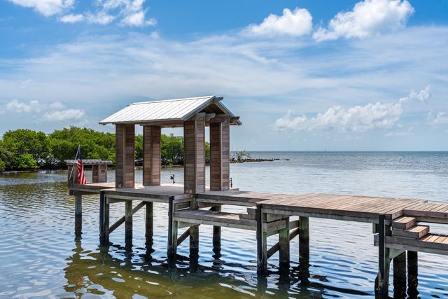 120 Toner Lane, Plantation Key, FL 33036