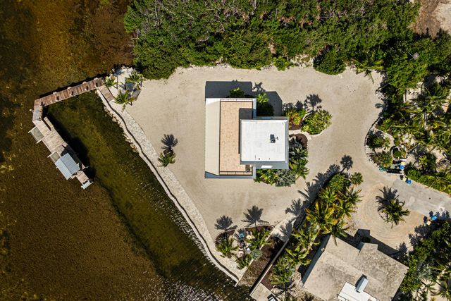 120 Toner Lane, Plantation Key, FL 33036