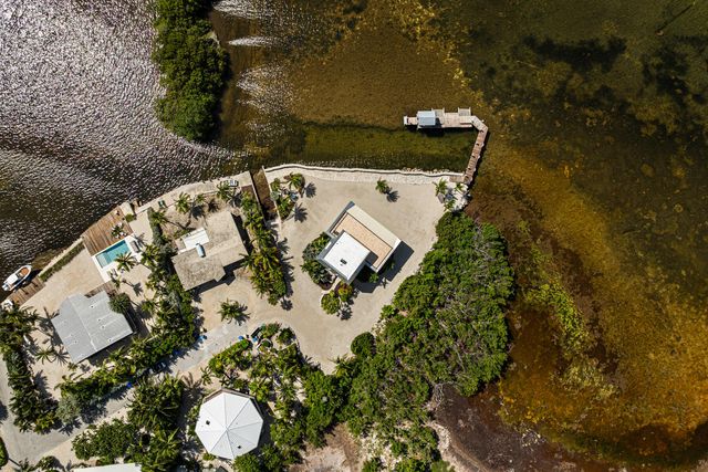 120 Toner Lane, Plantation Key, FL 33036