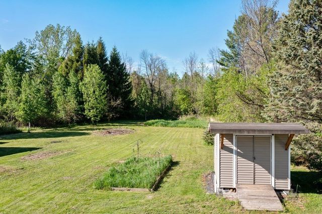 172 School Street, Isle La Motte, VT 05463