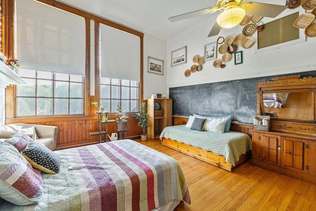 172 School Street, Isle La Motte, VT 05463