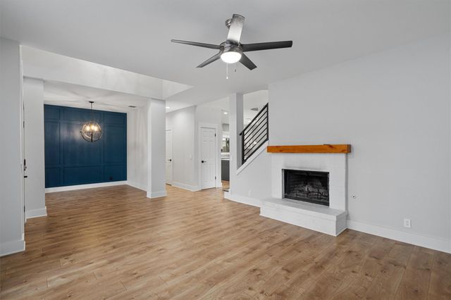 1203 Thackeray LN, Pflugerville, TX 78660