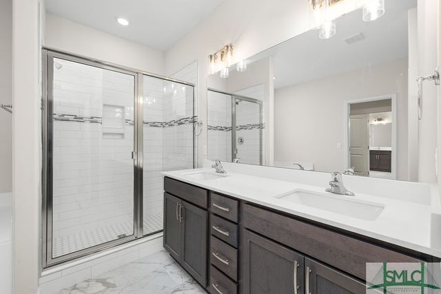 832 Highland Circle, Richmond Hill, GA 31324