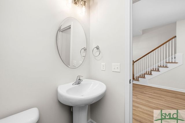 832 Highland Circle, Richmond Hill, GA 31324