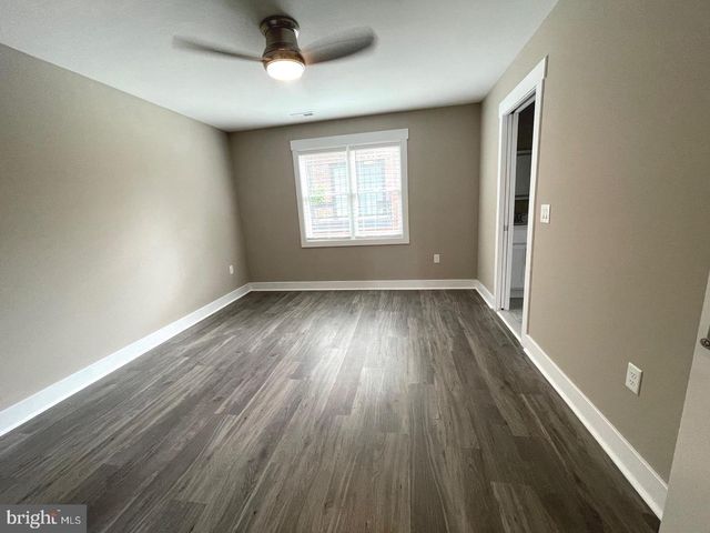 307 CHARLES ST, Fredericksburg, VA 22401