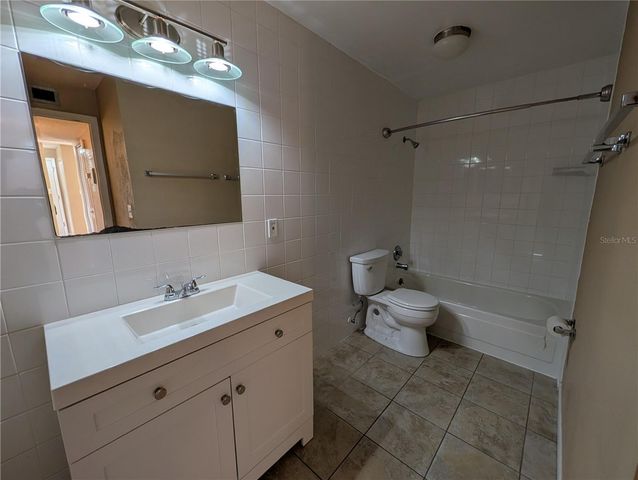 522 ORANGE DRIVE 34, Altamonte Springs, FL 32701