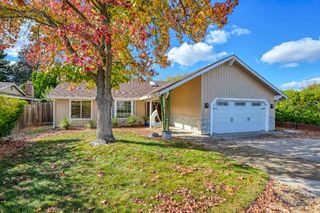 8305 Argo Dr, Citrus Heights, CA 95610