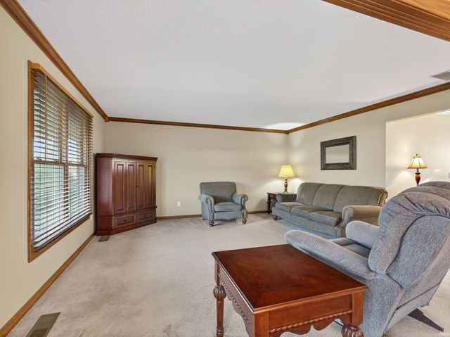 12415 Falcatta Drive, Fort Wayne, IN 46845