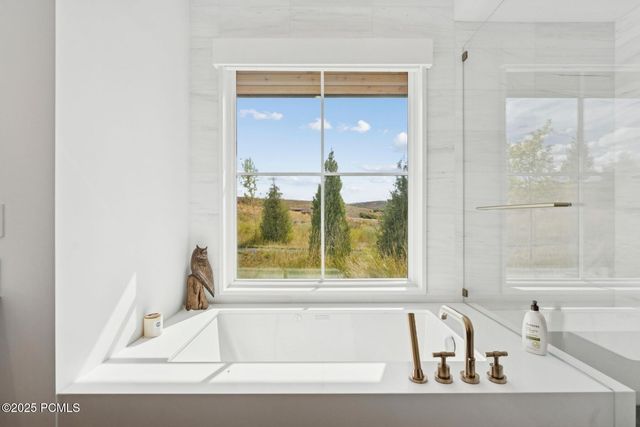 5851 N Shooting Star Circle, Kamas, UT 84036