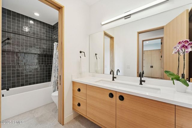 5851 N Shooting Star Circle, Kamas, UT 84036