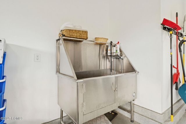 5851 N Shooting Star Circle, Kamas, UT 84036