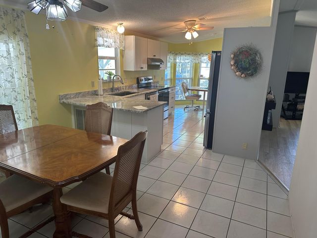 515 Thames Bluff Ridge 34, Fort Pierce, FL 34982