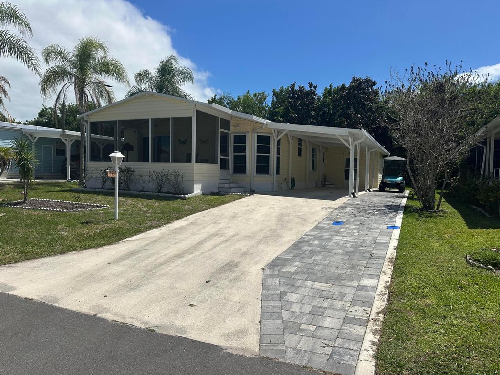 515 Thames Bluff Ridge 34, Fort Pierce, FL 34982