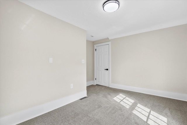 235 W South STREET, Oconomowoc, WI 53066