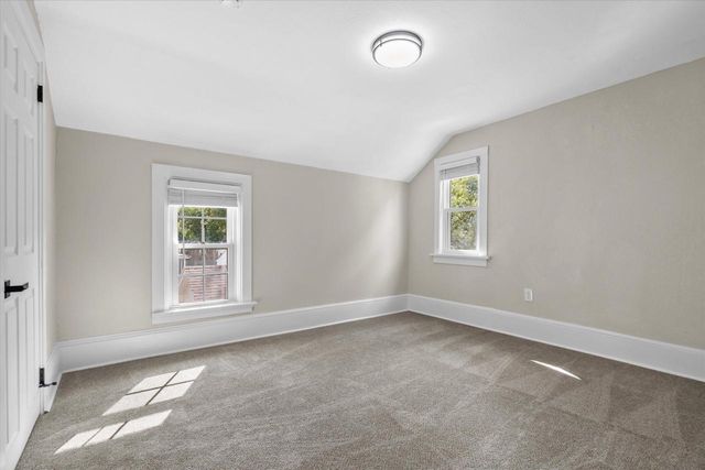 235 W South STREET, Oconomowoc, WI 53066